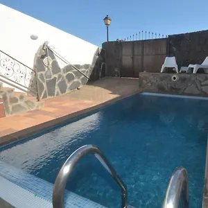  Villa Far-island